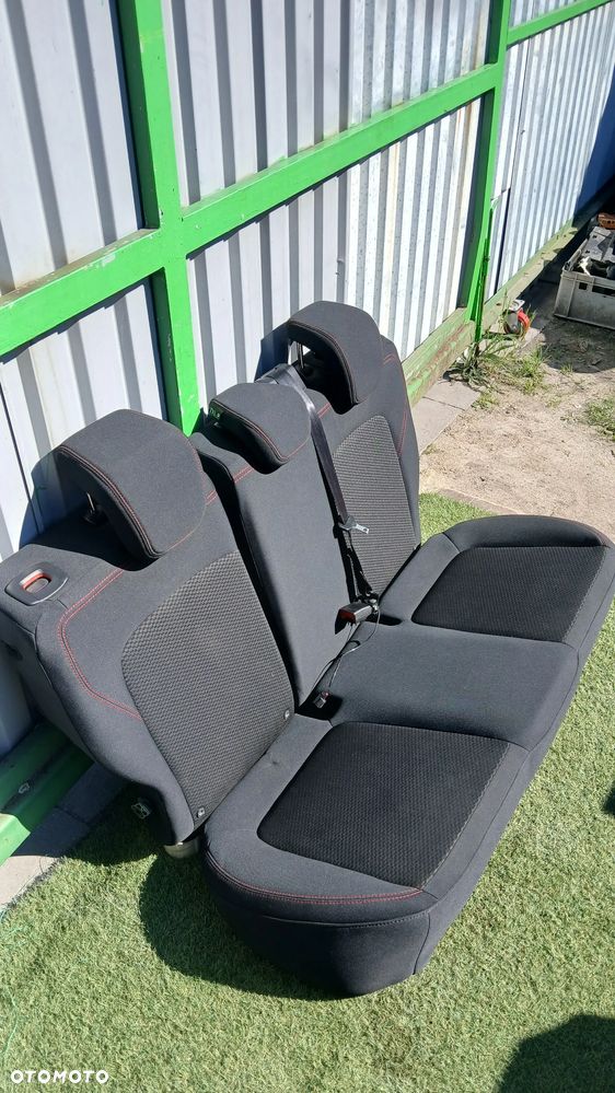 Ford Fiesta mk8 st-line fotele kanapa wnetrze - 3
