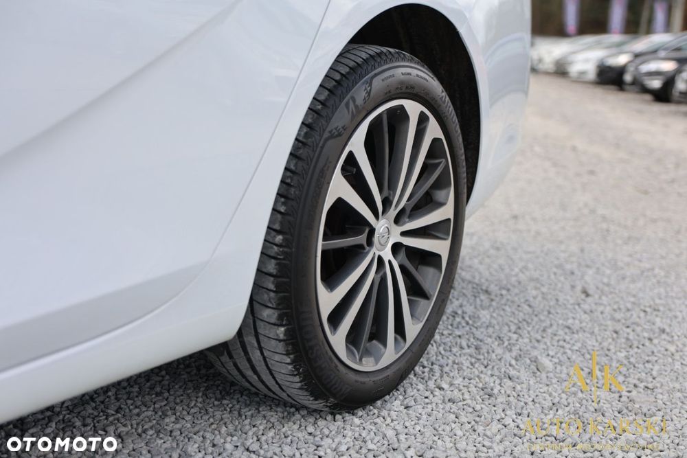 Opel Insignia - 38