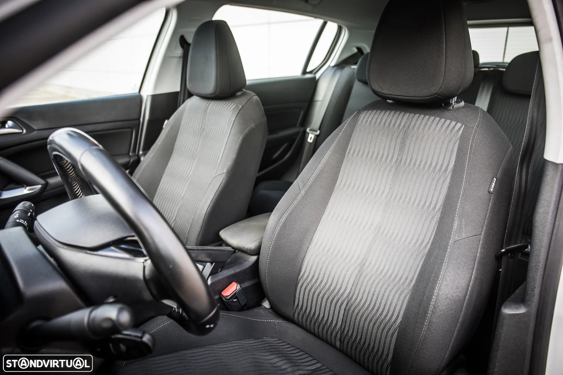 Peugeot 308 1.6 BlueHDi Active - 9