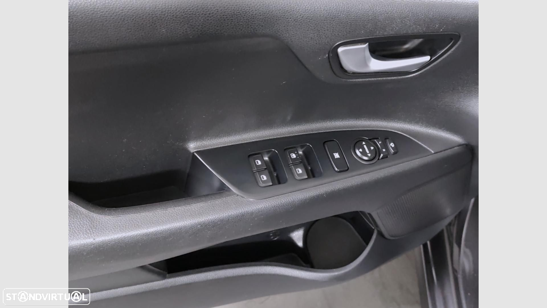 Kia Rio 1.4 CRDi EX - 11