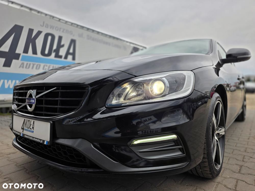 Volvo V60 T4 Geartronic R-Design - 9