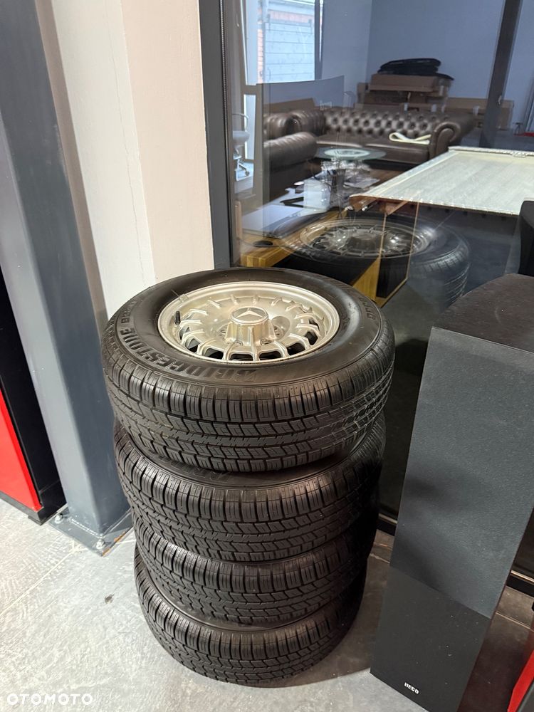 Mercedes-Benz 280 - 15