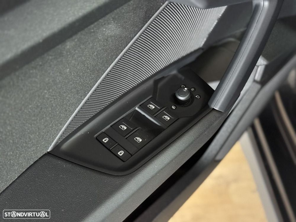 Audi A3 Sportback 30 TDI S line S tronic - 11