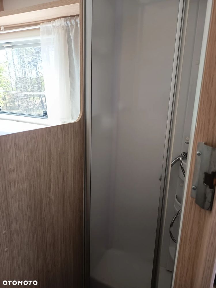 Sunlight Ducato camper - 22