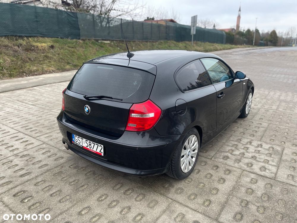 BMW Seria 1 118d - 11