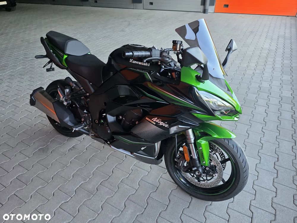 Kawasaki Ninja 1000 SX - 7