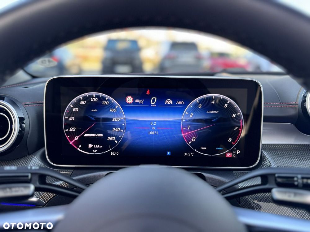 Mercedes-Benz CLE Mercedes-AMG 53 4MATIC+ AMG SPEEDSHIFT TCT 9G - 35