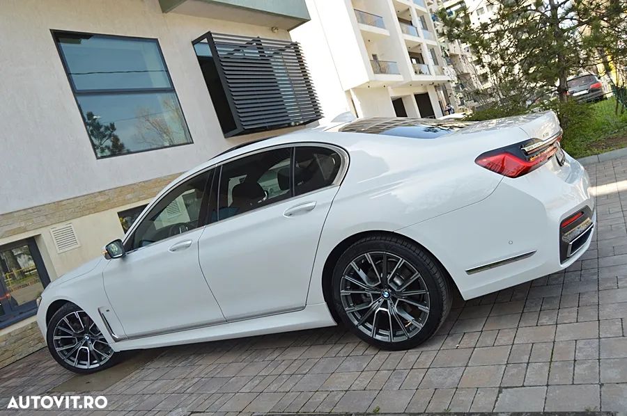 BMW Seria 7 730d xDrive - 25