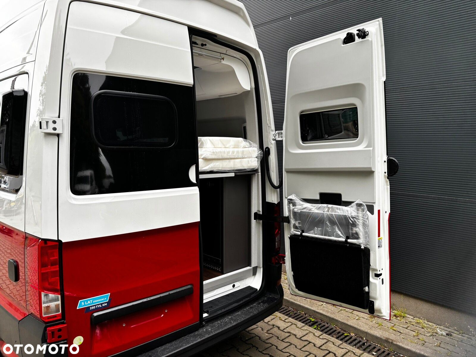 Volkswagen Grand California 600 2.0 TDI 163 KM AUT - 14