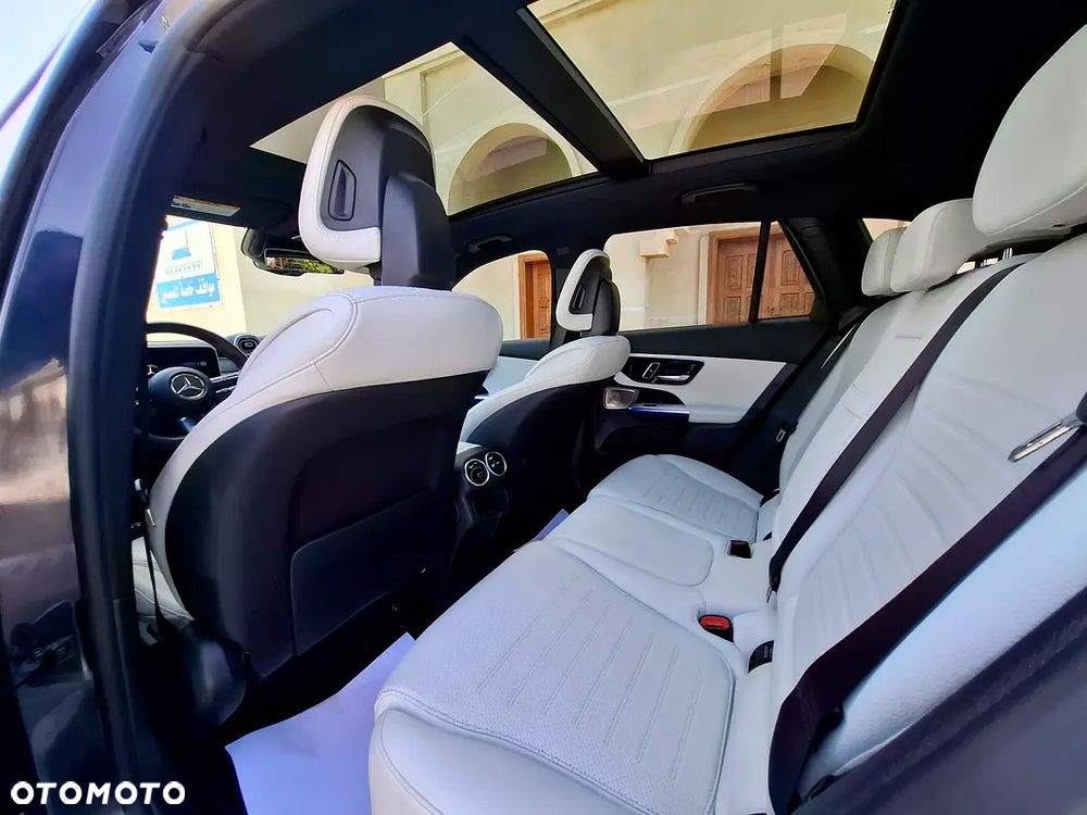 Mercedes-Benz GLC 300 4Matic 9G-TRONIC - 17