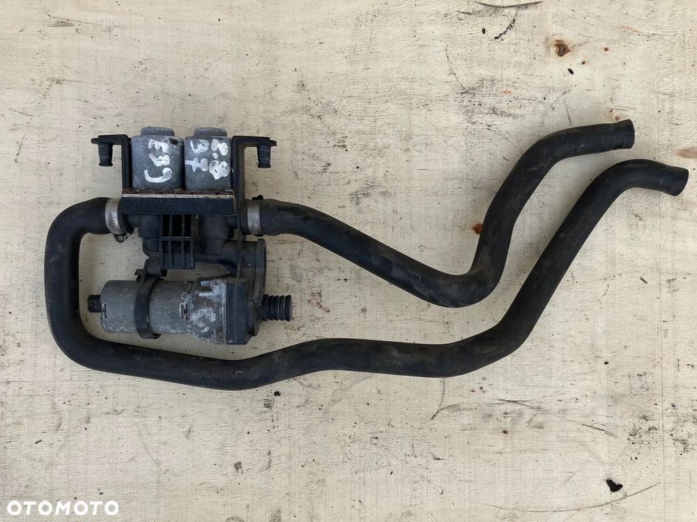 ZAWORY NAGRZEWNICY BMW E38 E39 ELEKTROZAWORY POMPKA OBIEGU WODY 8374994 - 1