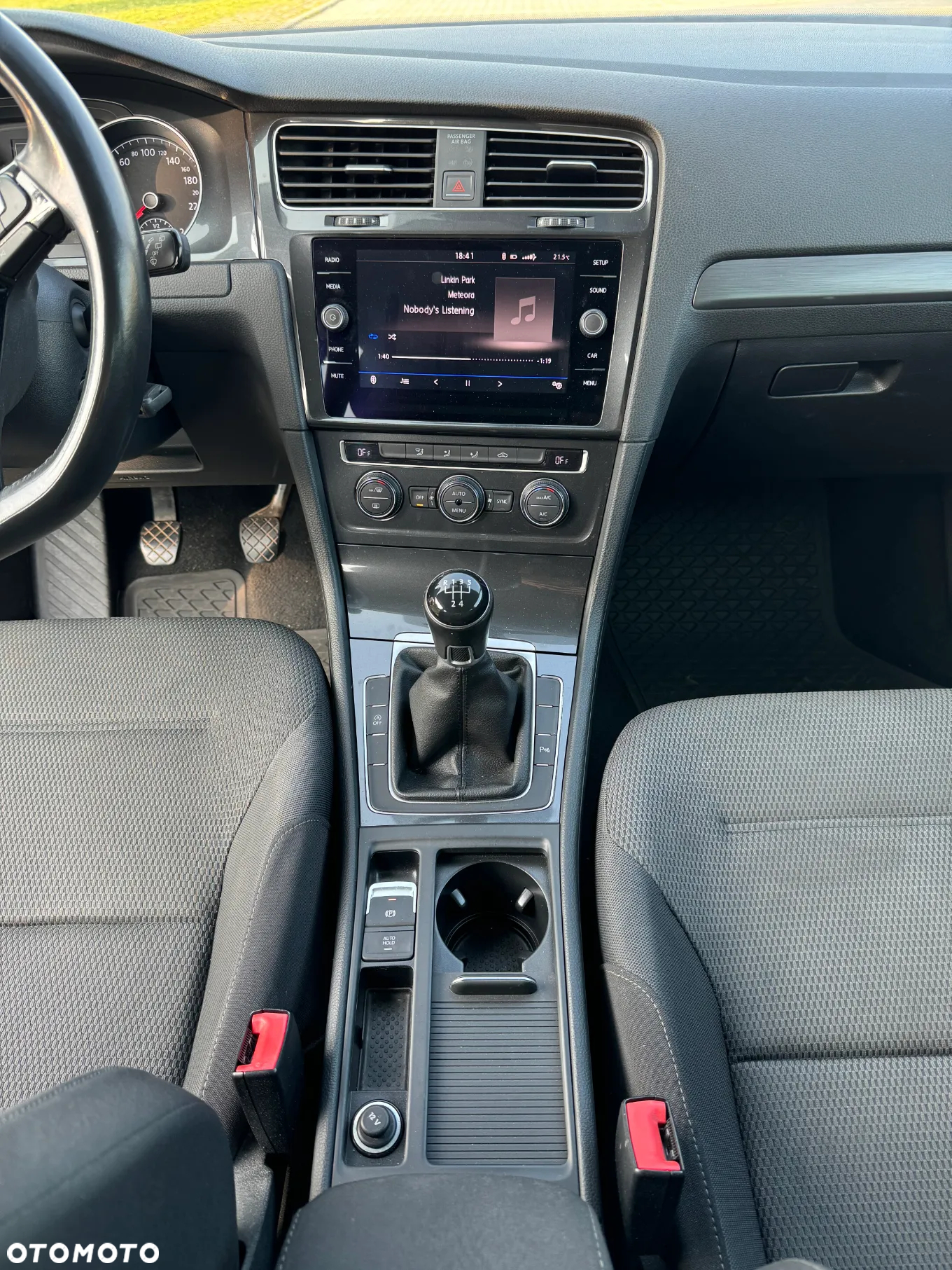 Volkswagen Golf VII 1.6 TDI BMT Comfortline - 21