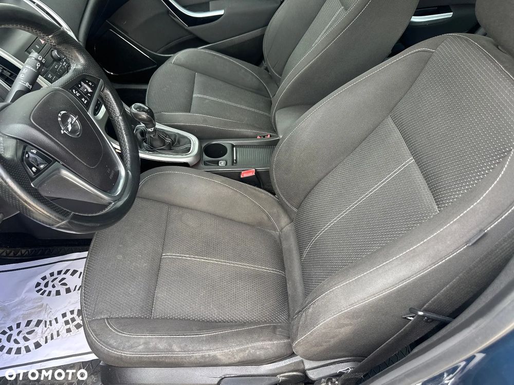 Opel Astra 1.4 Turbo Cosmo - 15