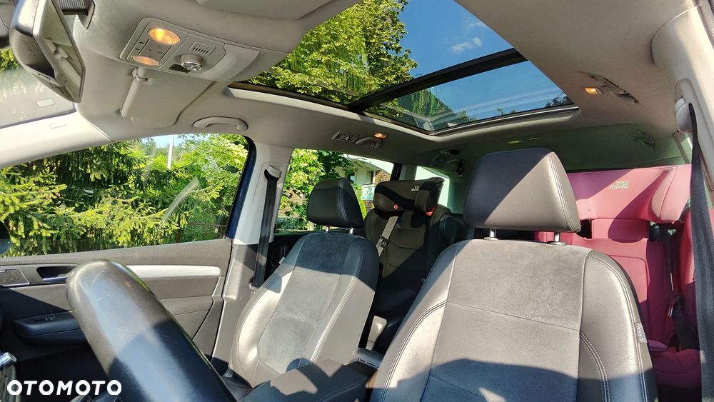 Volkswagen Sharan - 7