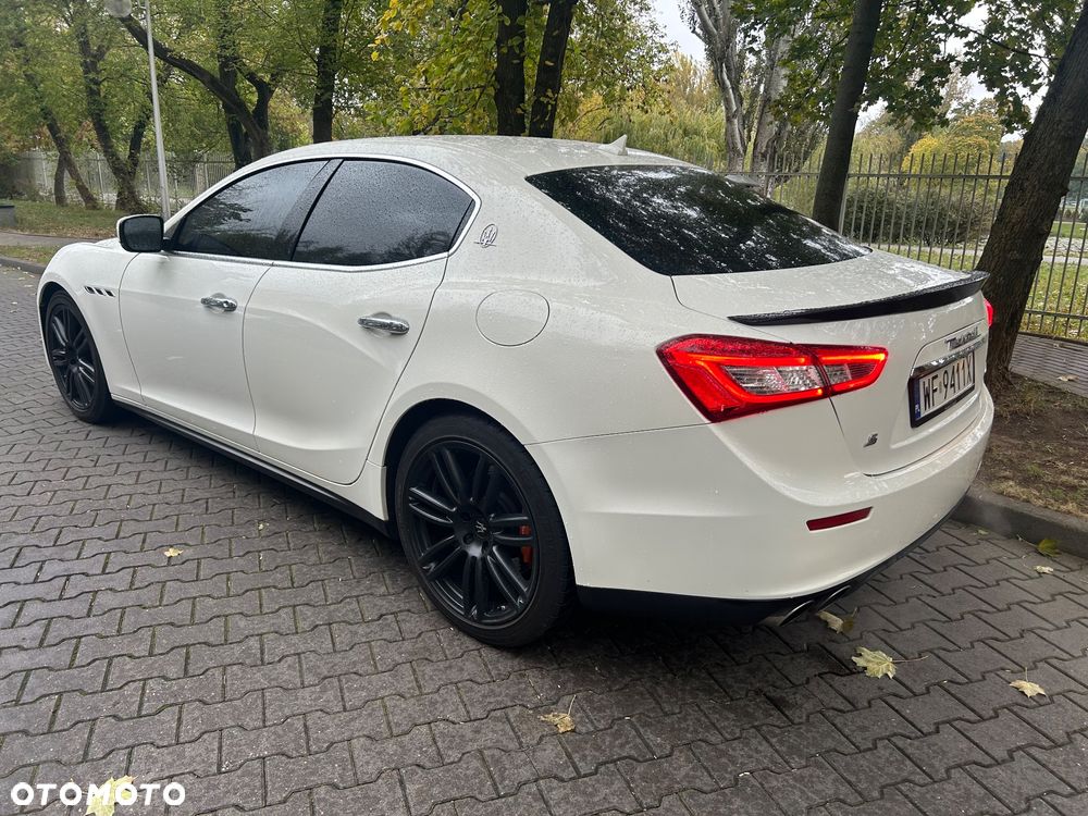 Maserati Ghibli S - 7