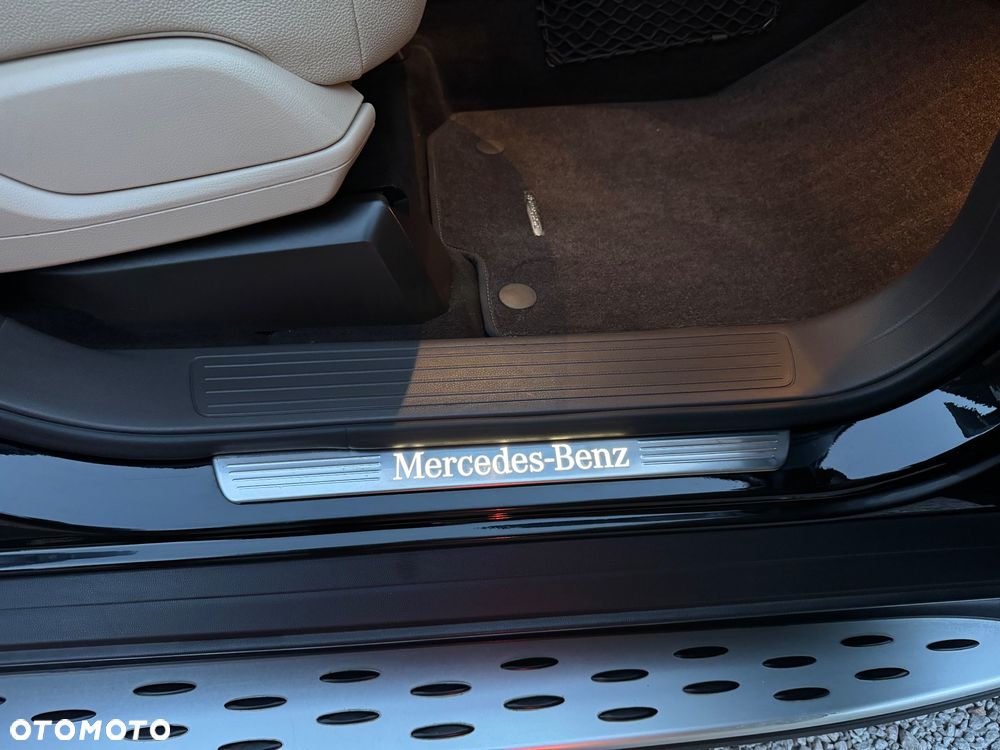 Mercedes-Benz GLE - 21