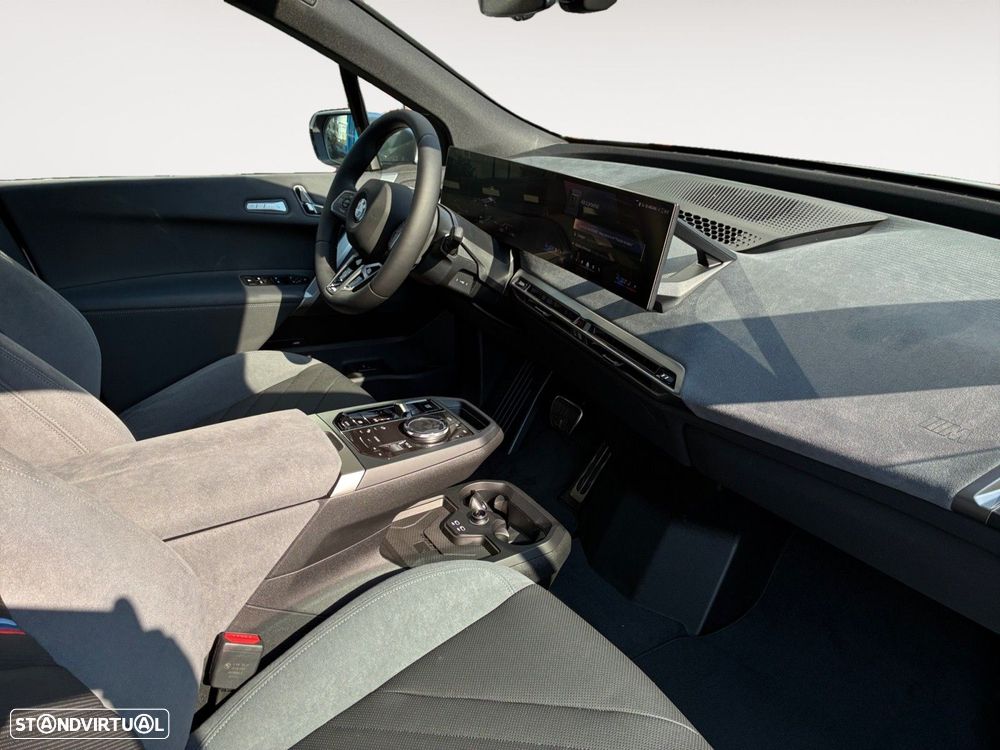 BMW iX xDrive 45 - 10