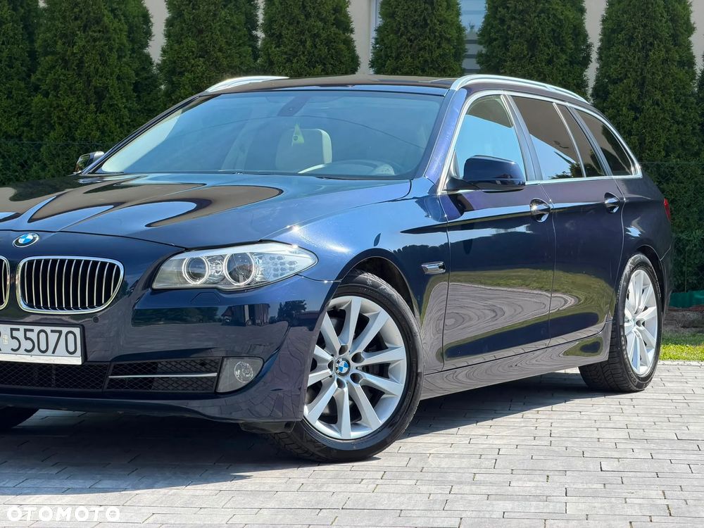 BMW Seria 5 530d xDrive - 10