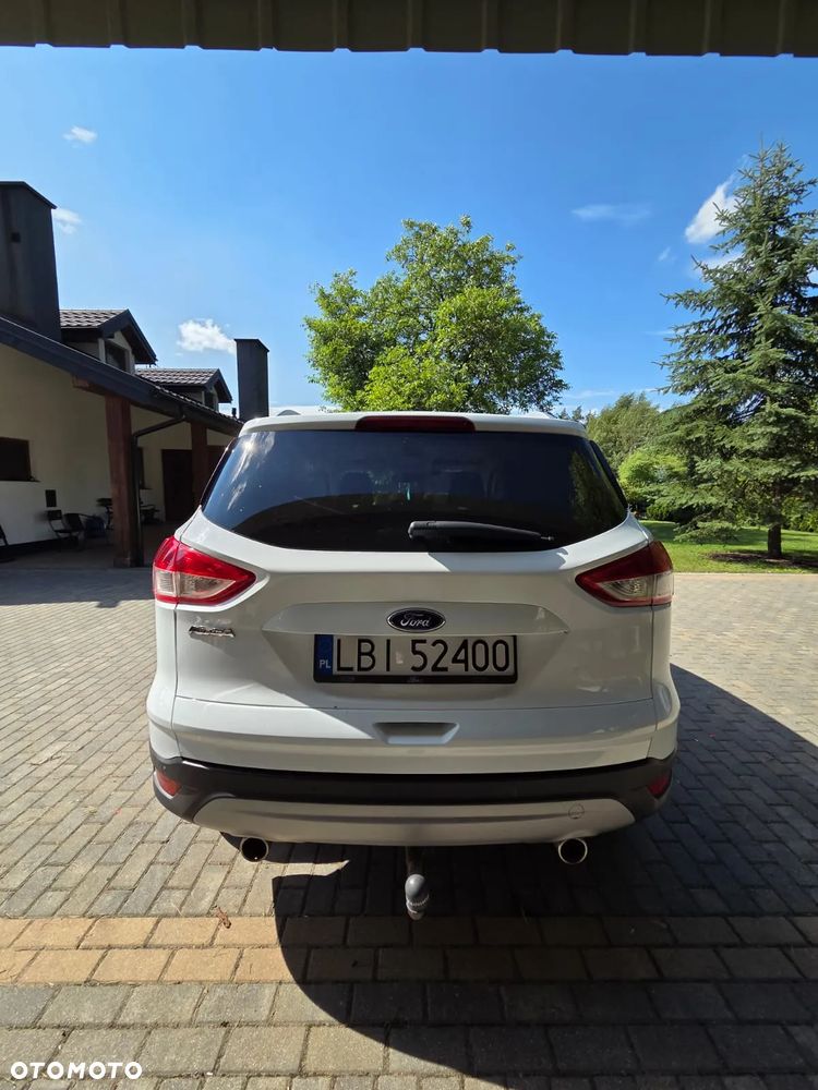 Ford Kuga 2.0 TDCi 4WD Titanium - 4