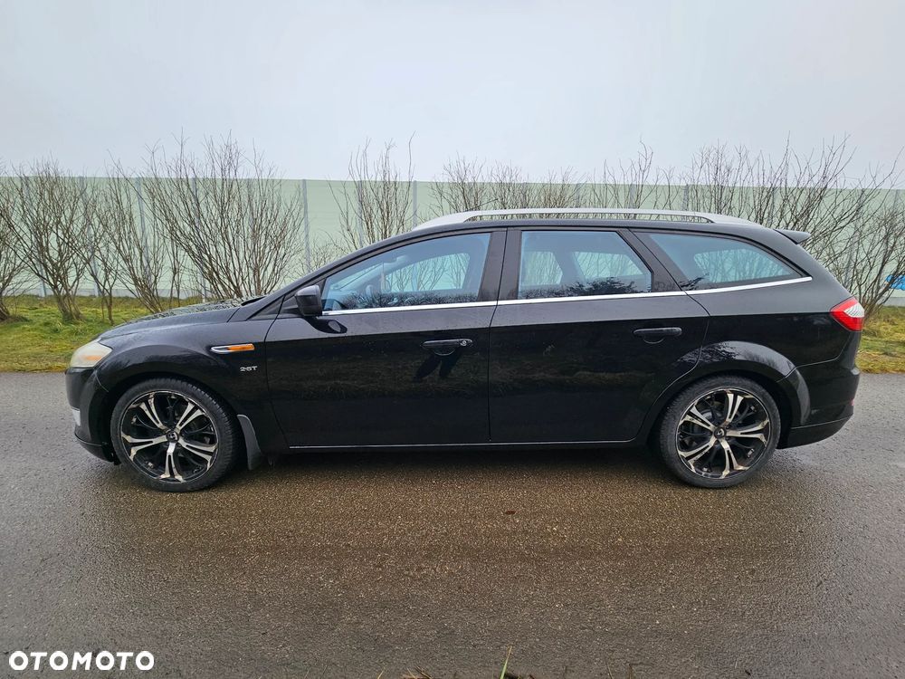 Ford Mondeo 2.5 Titanium S - 4