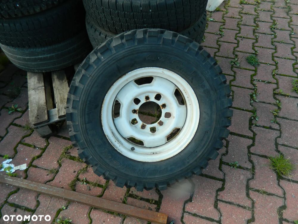 Samurai Feroza Vitaran15 x 5.5J 225/70/15 Opona Terenowa 4X4 - 1