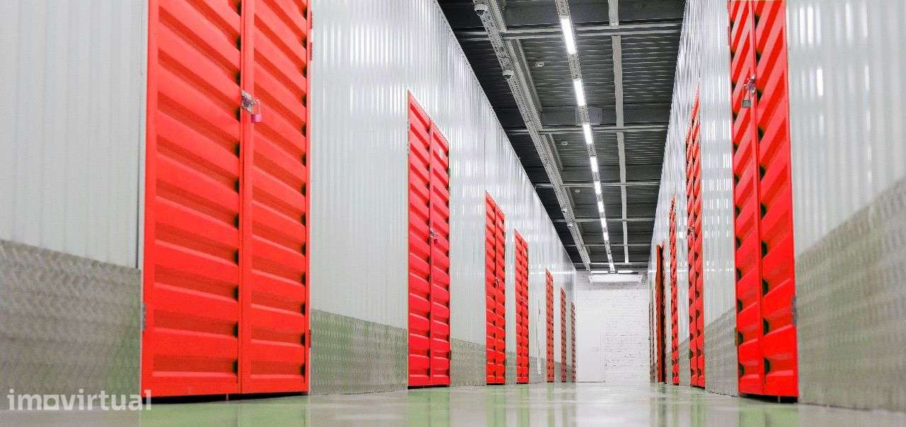 RINCHOA -GARAGEM-ARMAZÉM-ARRECADAÇÃO-SELF-STORAGE - Grande imagem: 2/6