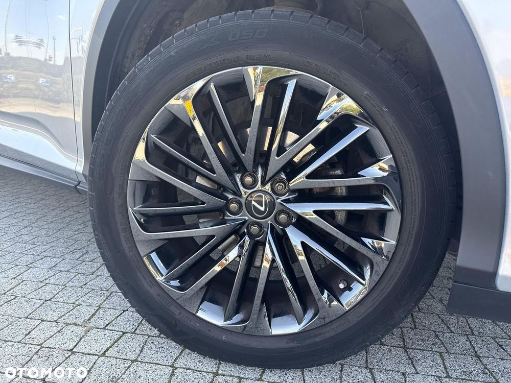 Lexus RX 450h F-Impression - 23