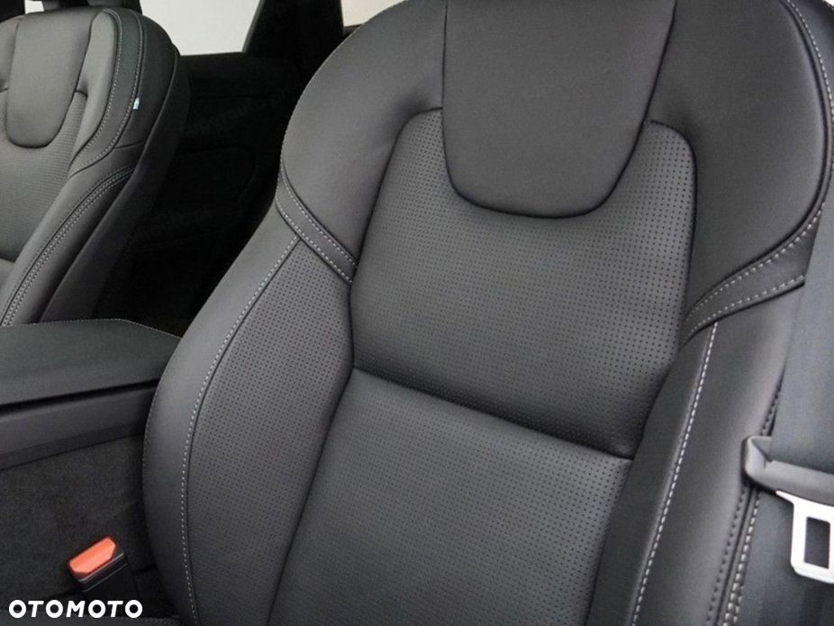 Volvo XC 60 - 7