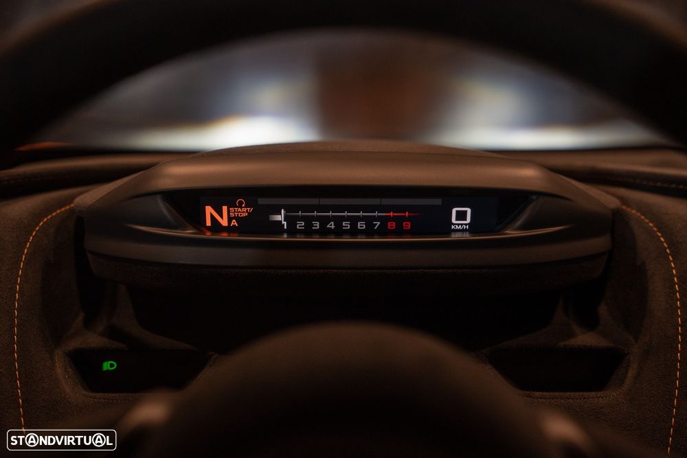 McLaren 720 - 16