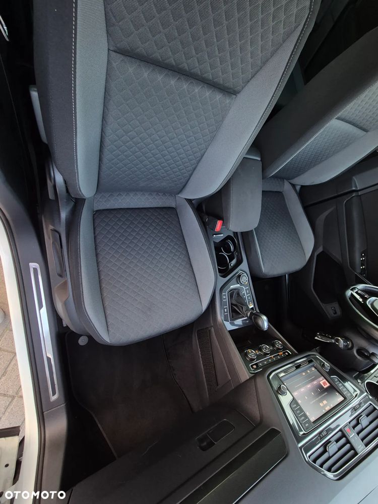 Volkswagen Tiguan 2.0 TDI SCR 4MOTION (BlueMotion Techn.) DSG Highline - 22