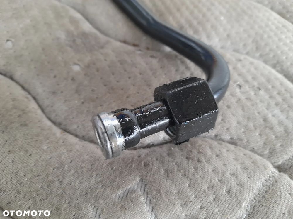 Przewód olejowy LVA22300 John Deere - 2