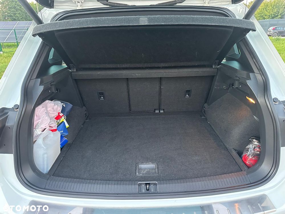 Volkswagen Tiguan - 20