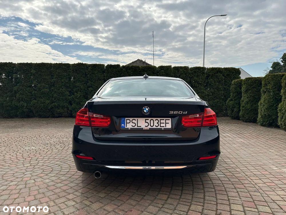 BMW Seria 3 320d Efficient Dynamic Edition Blue Performance Luxury Line - 4