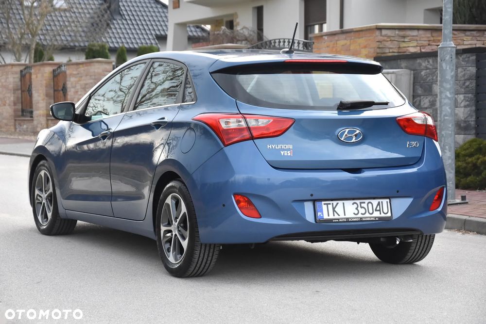 Hyundai i30 blue 1.6 GDI YES Gold - 8