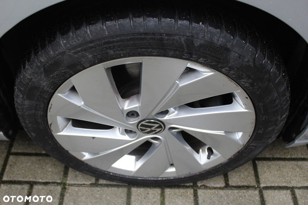 Volkswagen Golf Variant 2.0 TDI Style DSG - 24