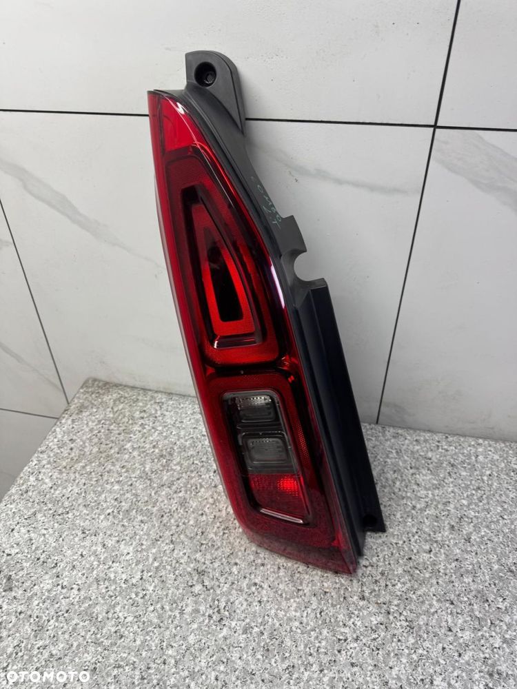 lampa lewy tył combo e iv 2019-2024 9819427380 berlingo proace - 3