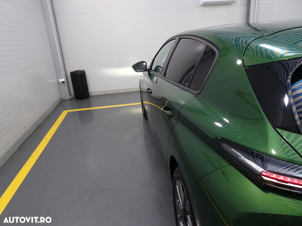 Peugeot 308 1.2L PureTech 130 S&S EAT8 Allure - 15
