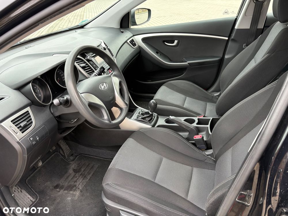 Hyundai i30 1.4 Classic - 10