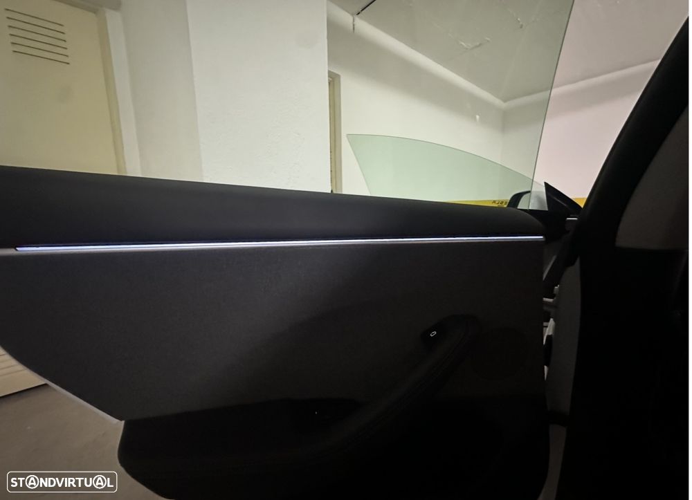 Tesla Model 3 - 18