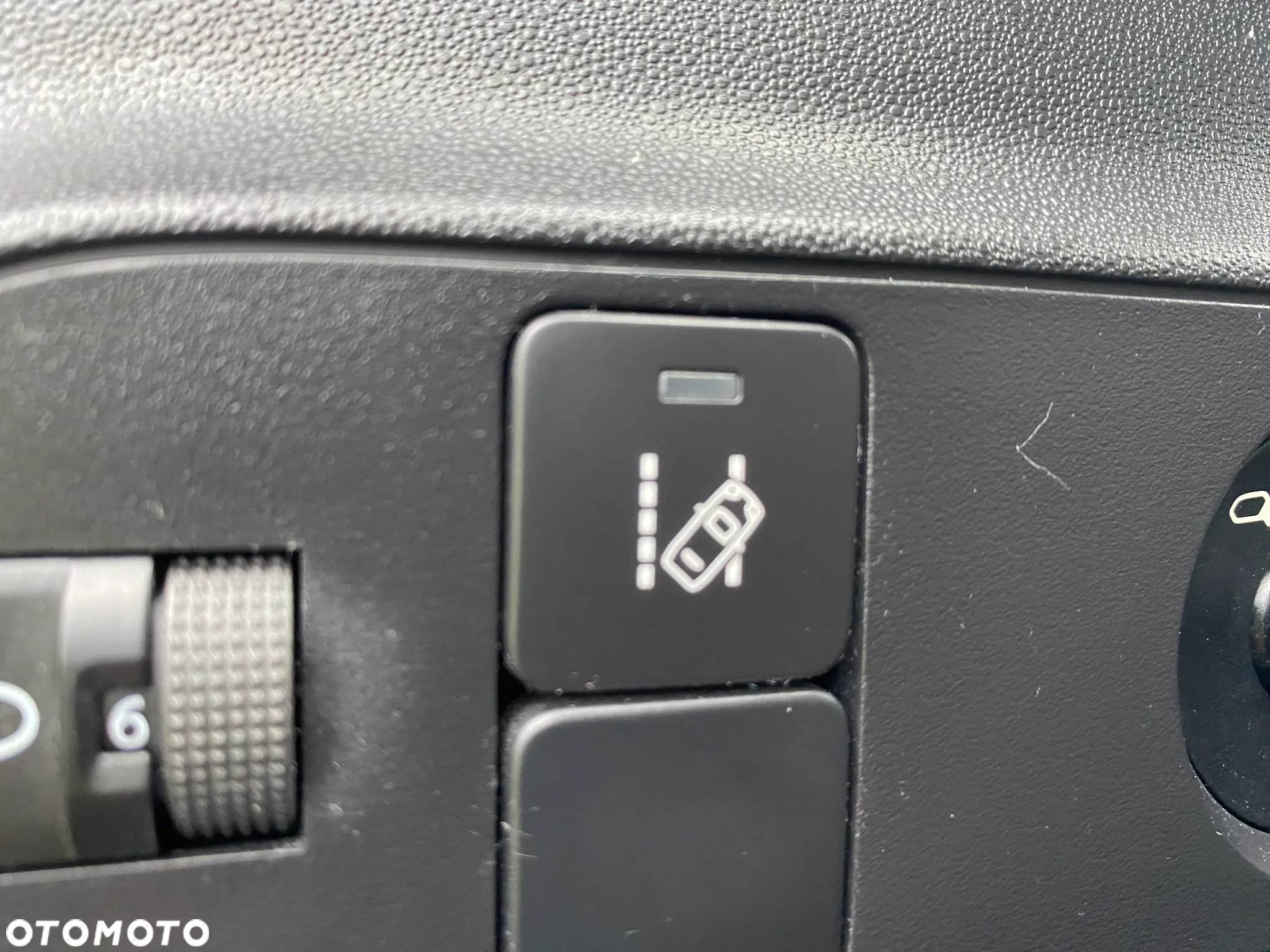 Citroën C3 1.2 PureTech GPF Shine - 36
