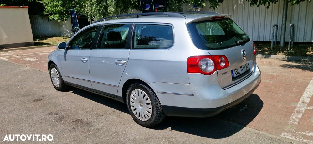 Volkswagen Passat - 5