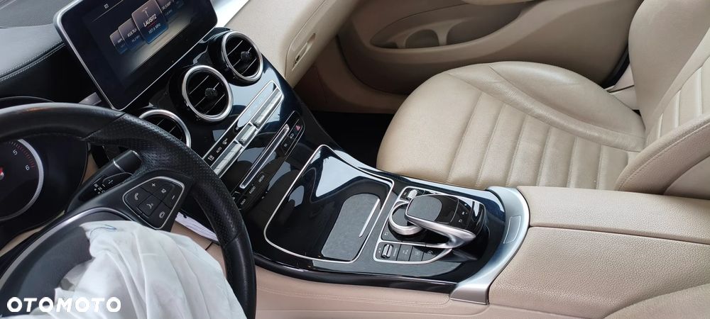 Mercedes-Benz GLC 220 d 4Matic 9G-TRONIC Exclusive - 12