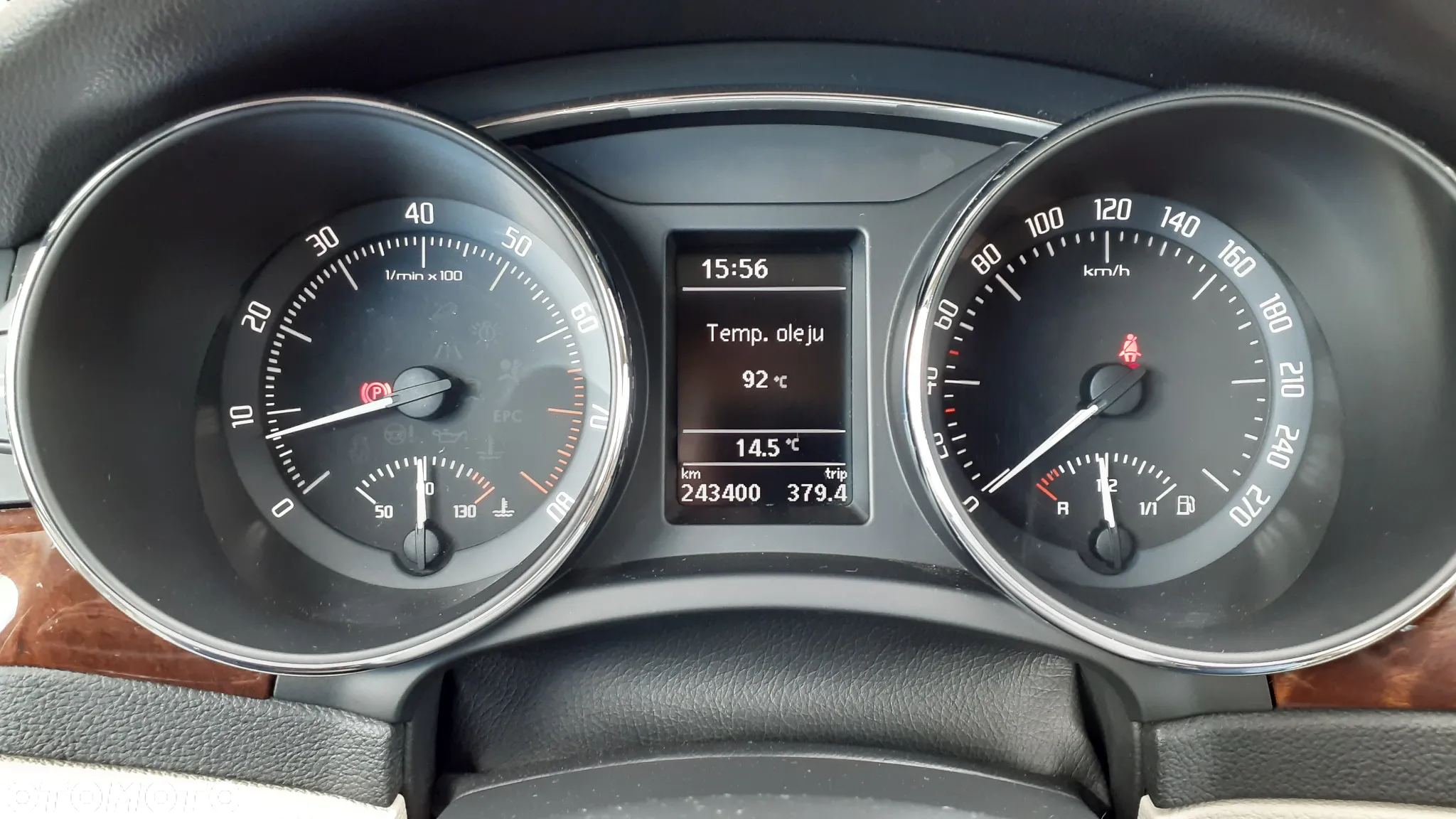 Skoda Superb 1.8 TSI 4x4 Elegance - 16