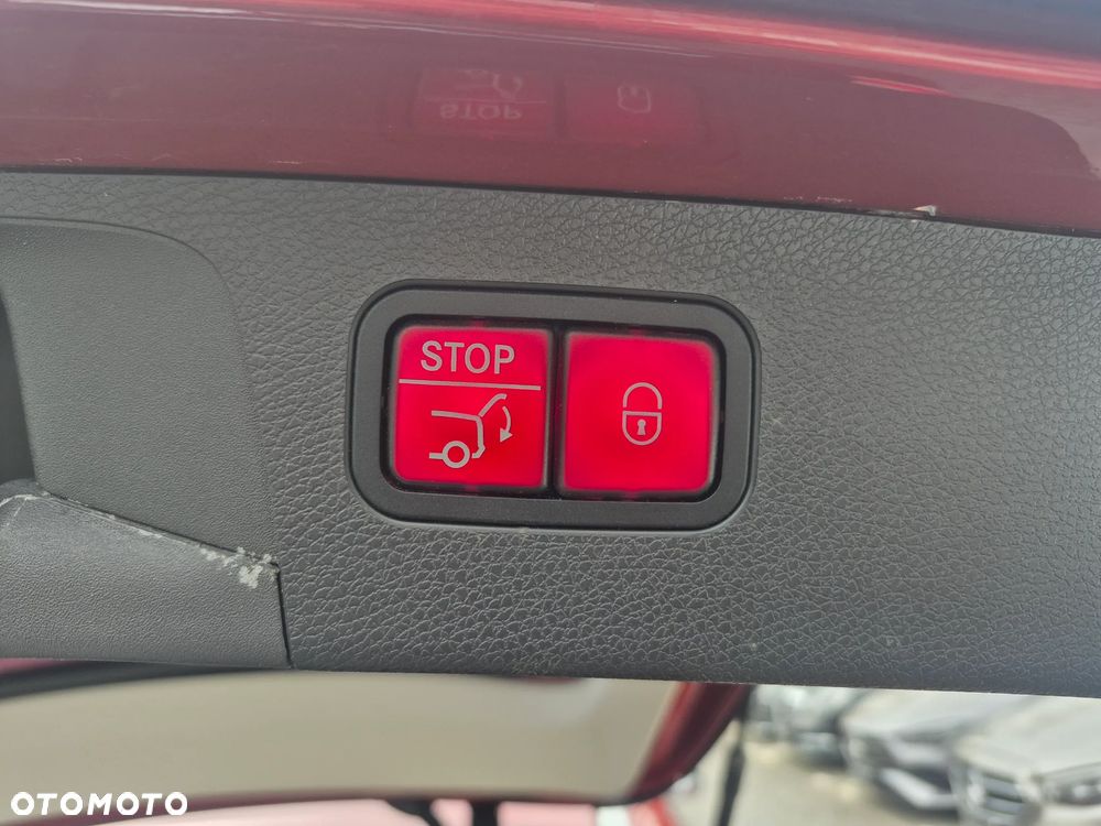 Mercedes-Benz Klasa E 220 d 4-Matic AMG - 26