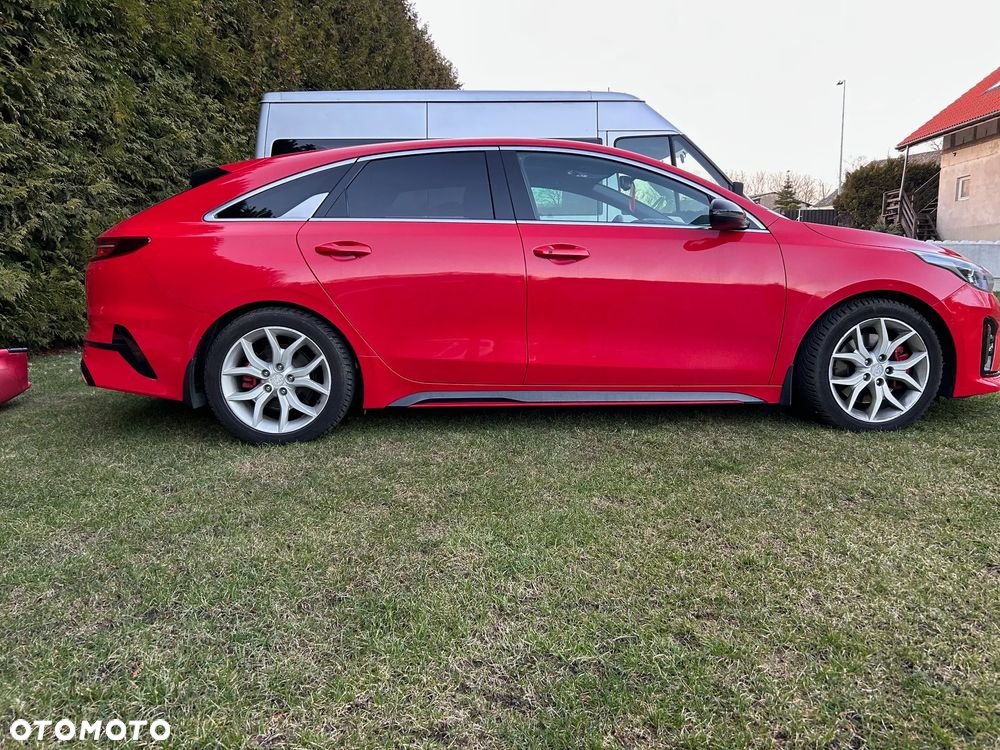 Kia ProCeed 1.6 T-GDI GT DCT - 6