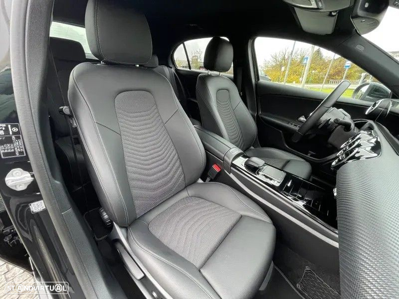 Mercedes-Benz A 180 d Style Plus Aut. - 47