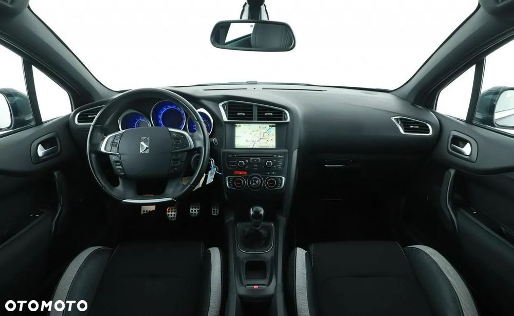 Citroën DS4 1.6 VTi SoChic - 8
