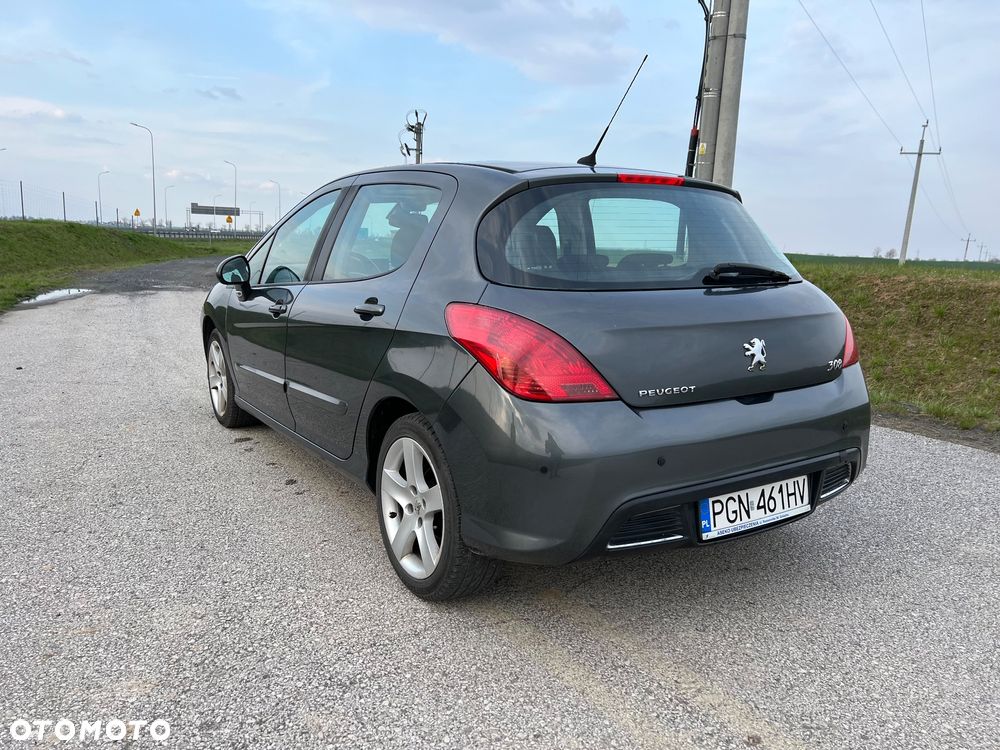 Peugeot 308 2.0 HDi Premium - 5