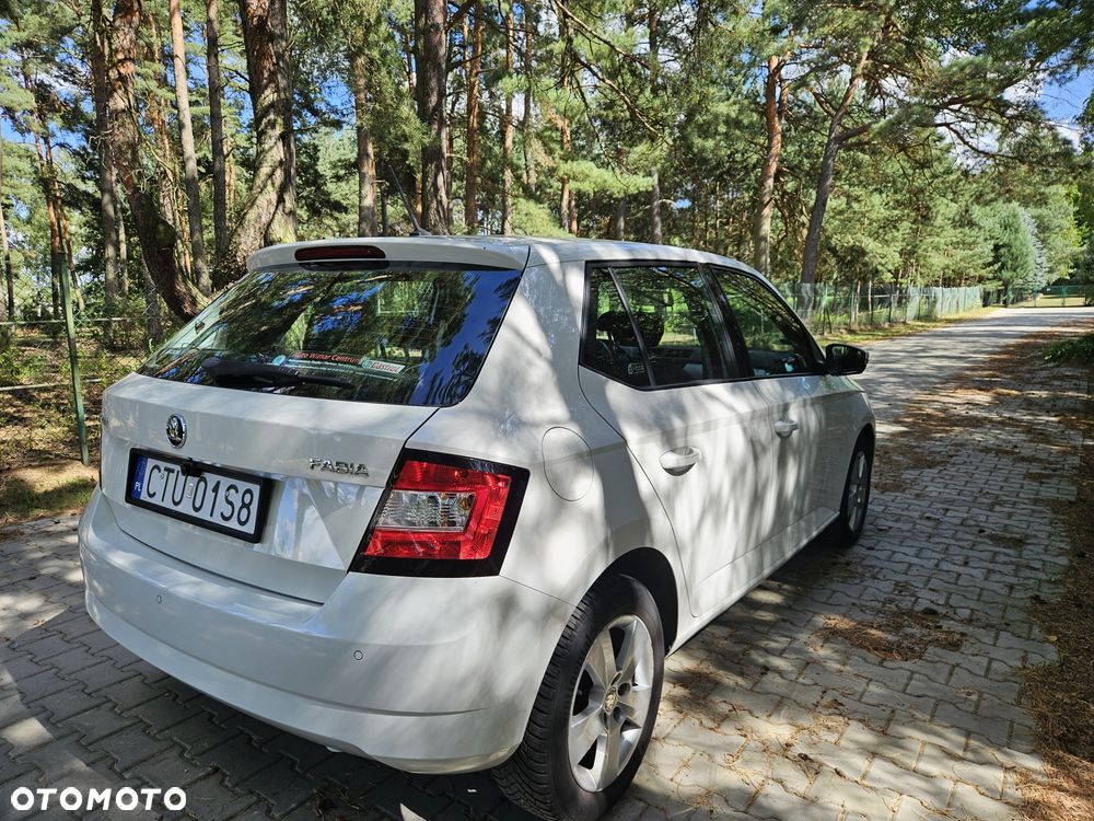 Skoda Fabia - 4