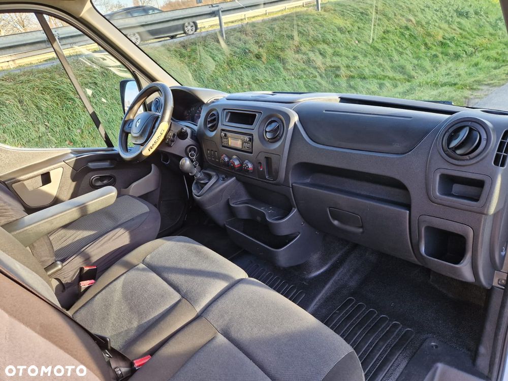Renault Master - 15